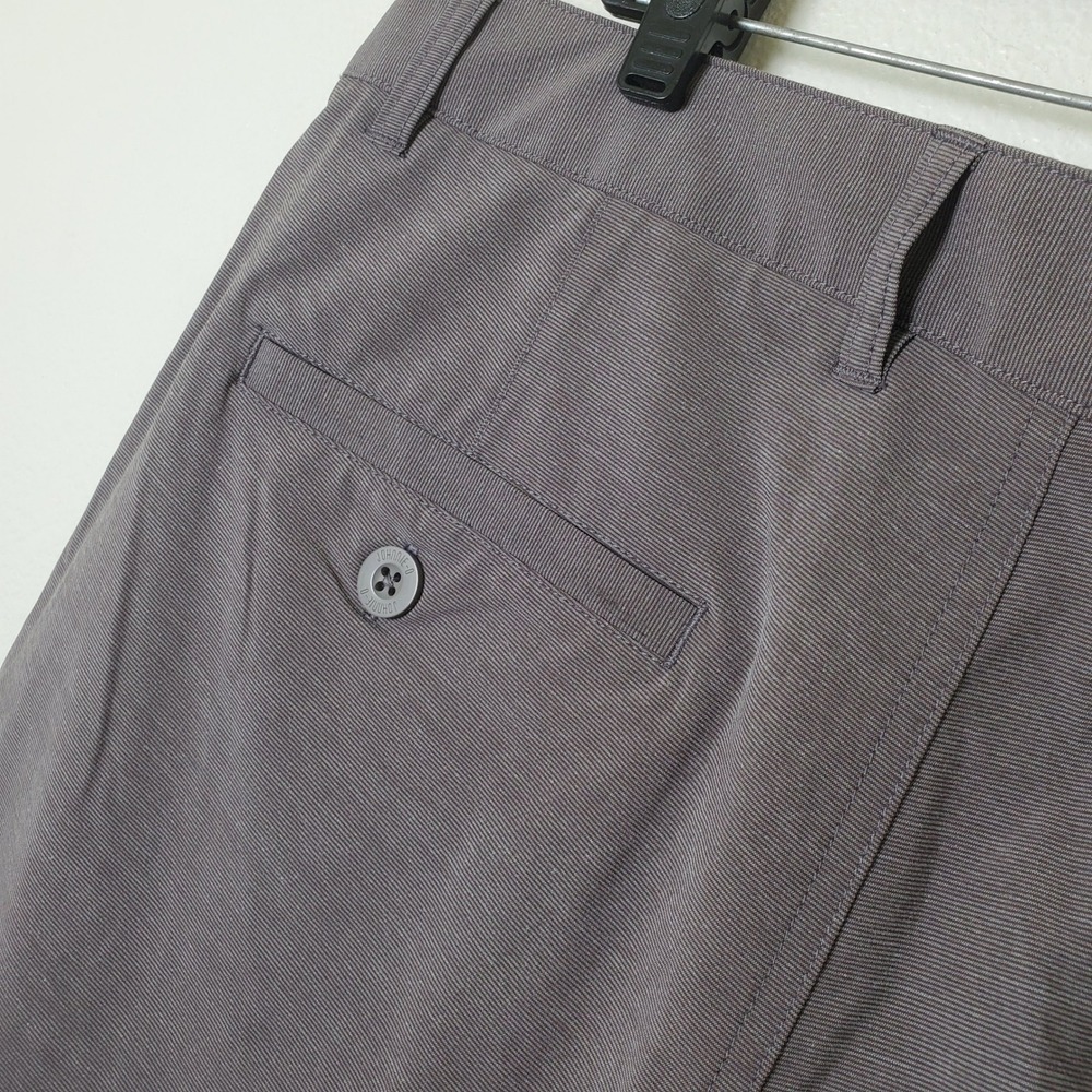Johnnie-O‎ Steel Gray Performance Woven Shorts Stretch Golf Casual Men's Size 34 - Picture 6 of 15
